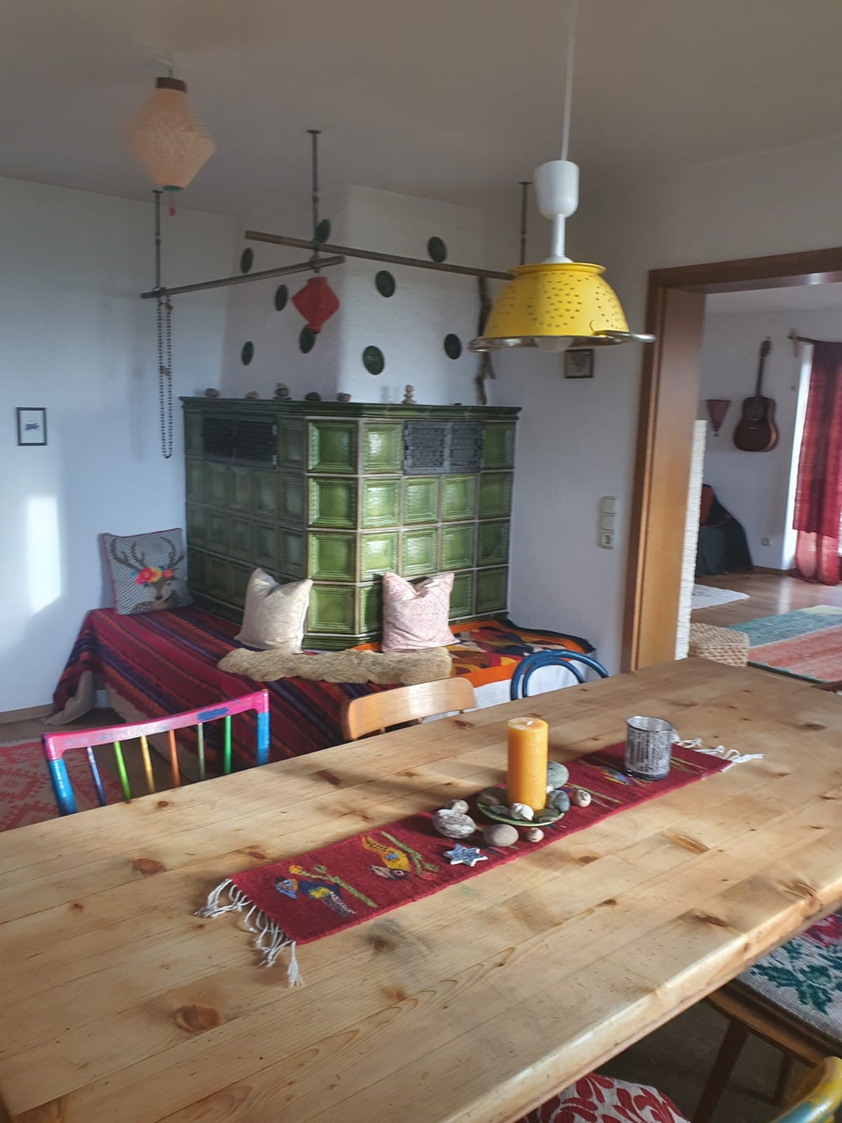 Wohnraum mit Kamin