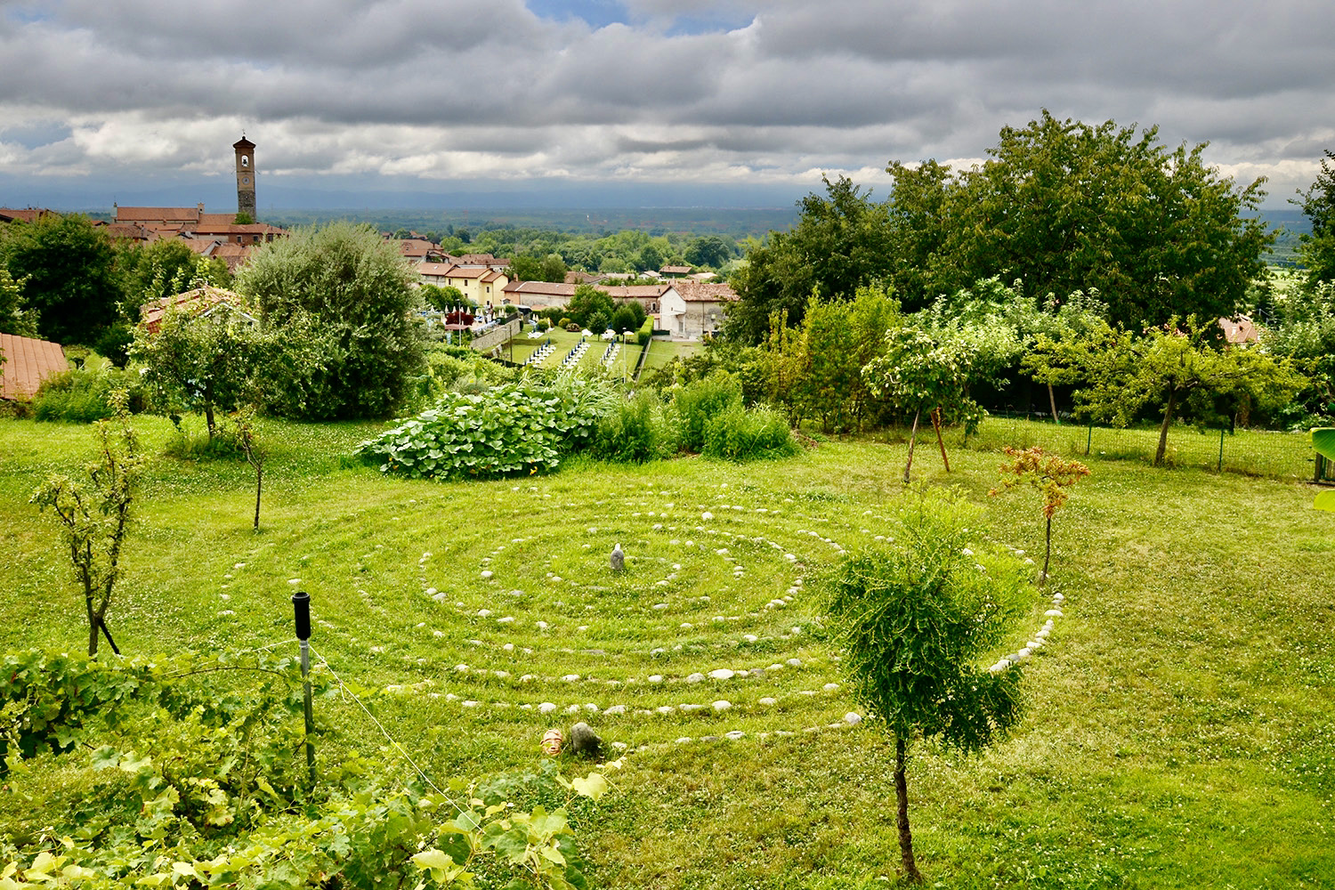 Damanhur Umgebung - Retreat mit Lydia Fillbach